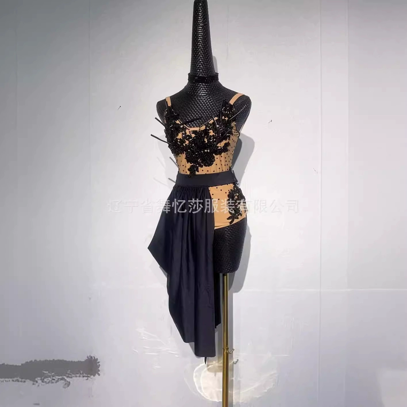 Европейская и американская одежда для трансграничных латиноамериканских танцев, новый стиль, танцевальная накидка для танцев в стиле боя быков, танцевальная юбка для выступлений, юбка для танцев в стиле румбы, женская тренировочная одежда