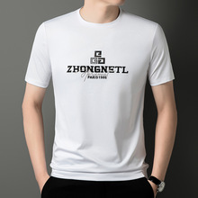 �A�I����T�����ļ��¿�����r���̄����e��ɫ�w��������ֱ������