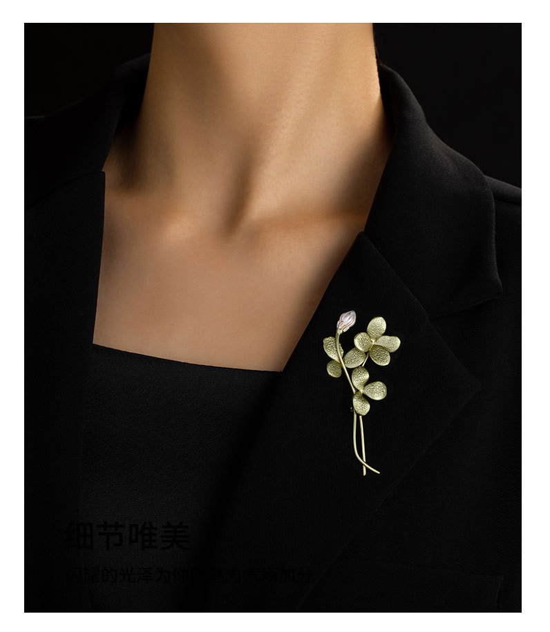 复古中古风绿植花苞胸针小众独特高级感莲花别针新款精