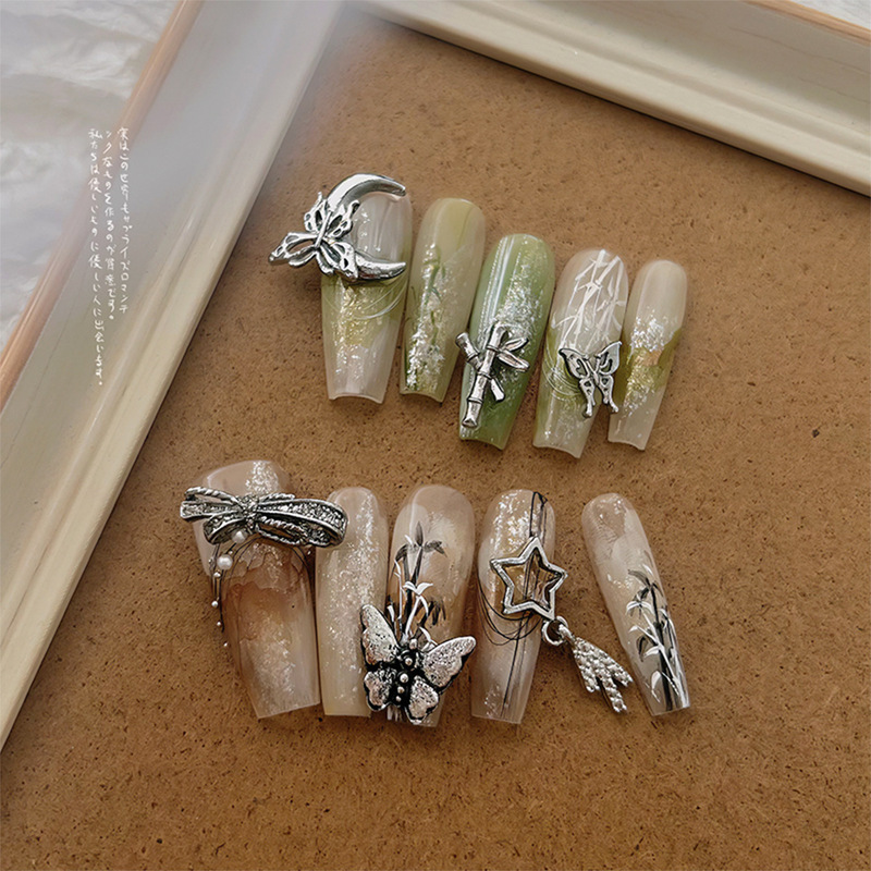 10颗美甲饰品钻液态蝴蝶星星月亮合金铆钉y2k辣妹暗黑镂空四芒星|undefined