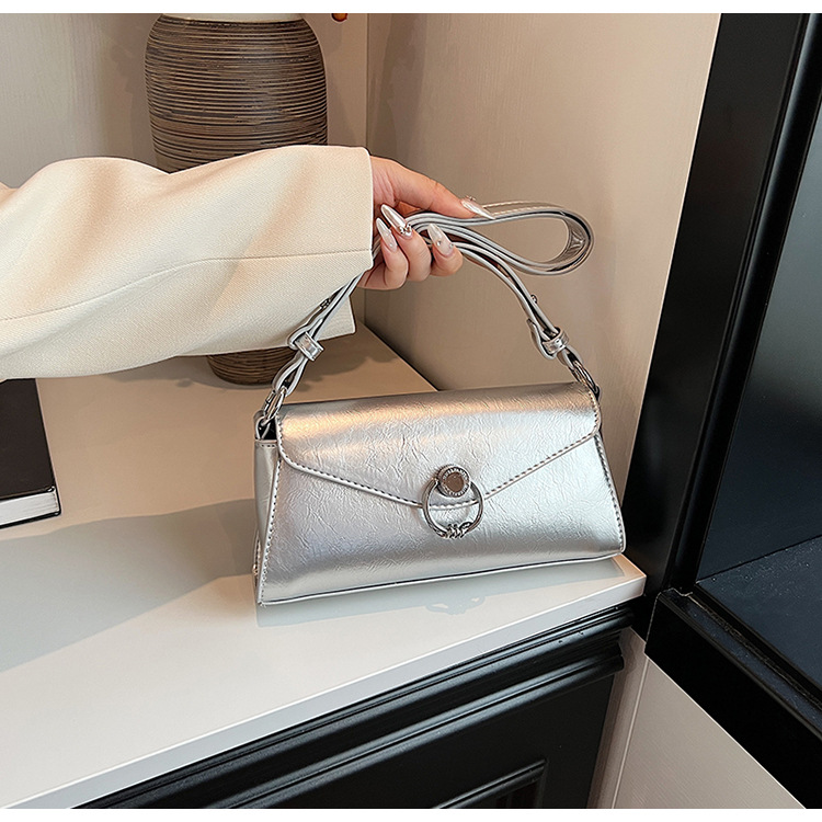 Die beliebte kleine quadratische High-End-Mode-Sticktasche aus Ölwachsleder dieses Jahres, einfache Umhängetasche mit einer Schulter_voghion.com