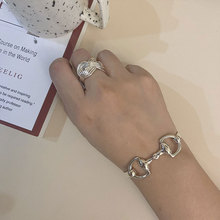 �����ع����������Ů����ʱ�и���D���ο��ֻ�������ᴴ������