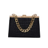 Handheld fashionable chain, one-shoulder bag