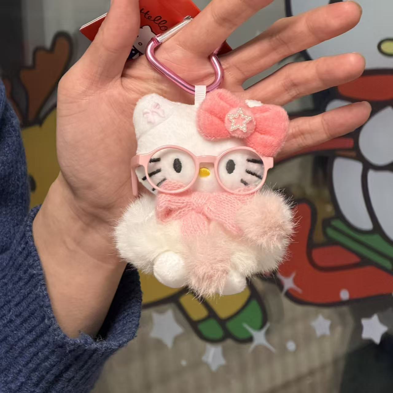 黒麦わら帽子キティ帽子ベビーペンダントラブバックル人形人形かわいいヘップバーンスタイルペンダントキーホルダー