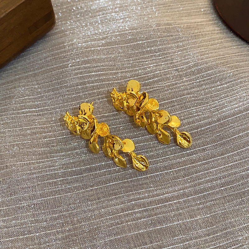 2188 gold, flowered