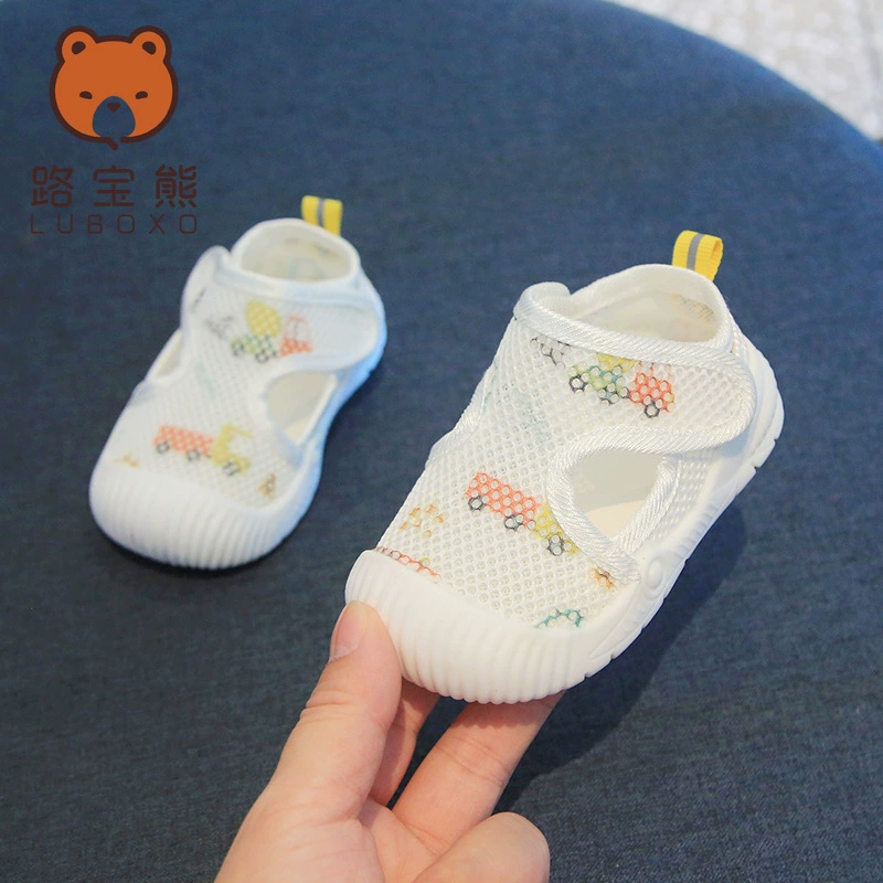 Summer children's breathable soft non-slip footwear for early age with velcro