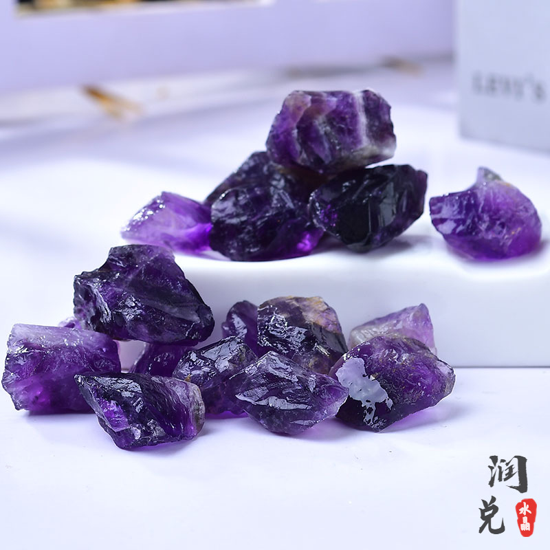 批发天然深紫晶水晶原石碎石扩香石香薰石用于家居办公摆件紫晶洞