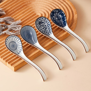 Cross-border supply new creative blue and white ceramic spoon long handle spoon wholesale household spoon Japanese style drinking spoon