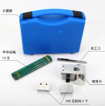 UPӲӋQHQ-A T ӲȜyԇx  500 750 1000 һ