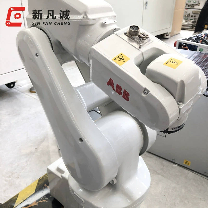 Подержанный ABB IRB1200-7 маленький шестиосный механический манипулятор 7KG погрузочно-разгрузочные и отшлифовальные настольные роботы