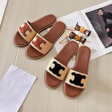 �ռ�2025���¿�Ů��Ь�⴩�P���T��ЬŮ�����A�^һ����ƽ�כ���Ь