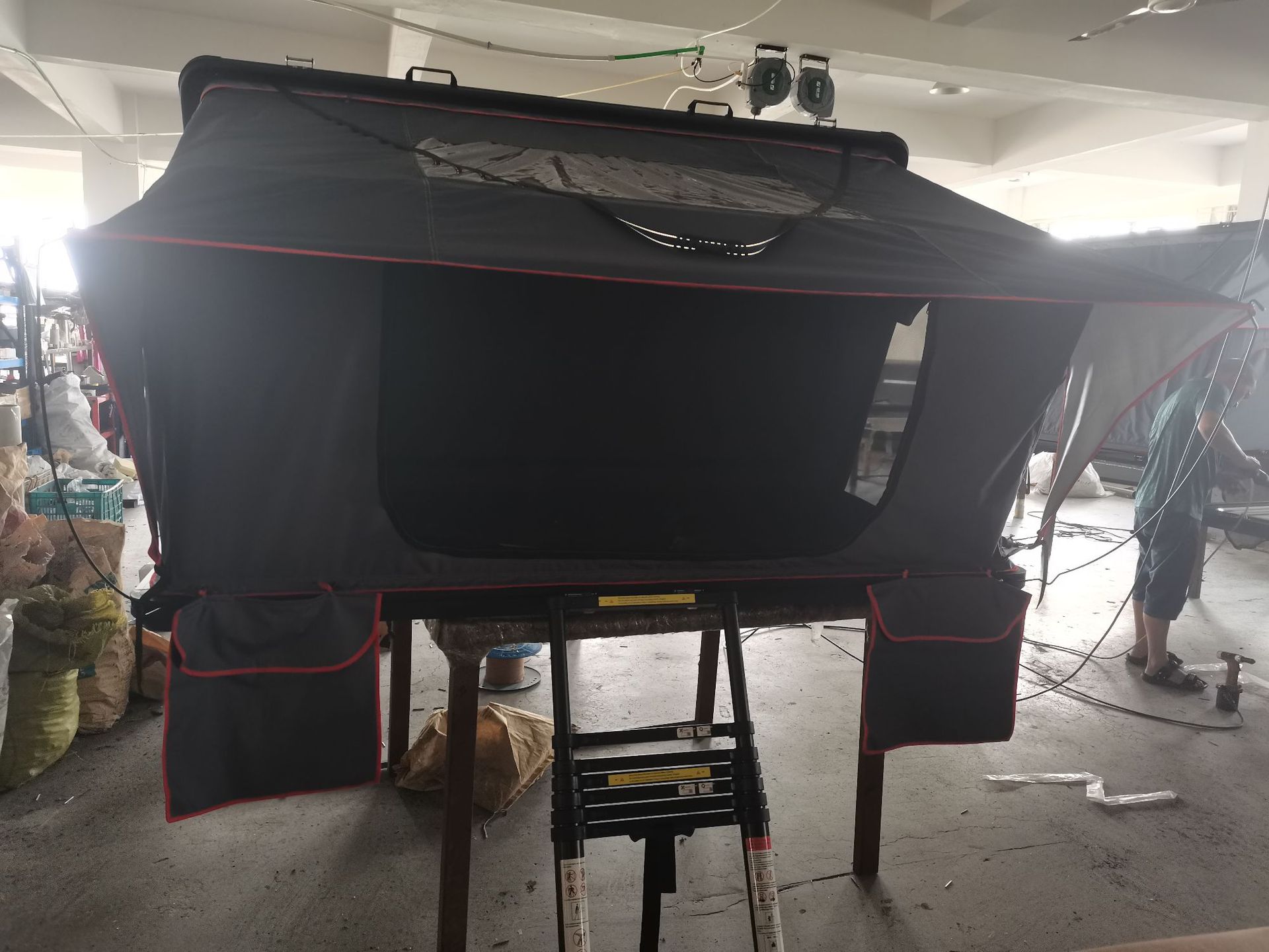 New aluminum alloy hard roof tent side opening free construction quick opening automatic large space car tent waterproof