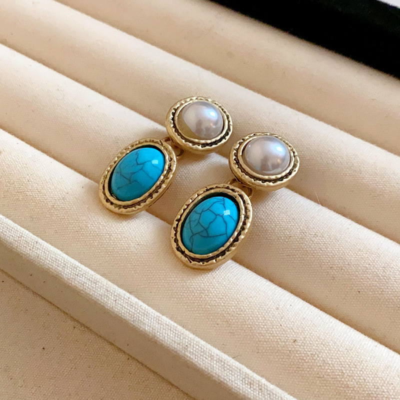 Pendientes de suministro de mercado nocturno de agujas de plata Pendientes de moda coreana en vivo Pendientes de estilo caliente Pendientes de lujo ligero Mujeres de alta gama