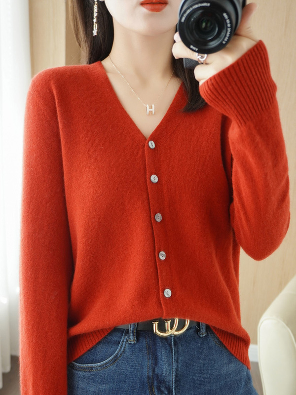 上衣秋季针织开衫秋冬女装长袖毛衣外套服饰针织衫薄款女大码|undefined