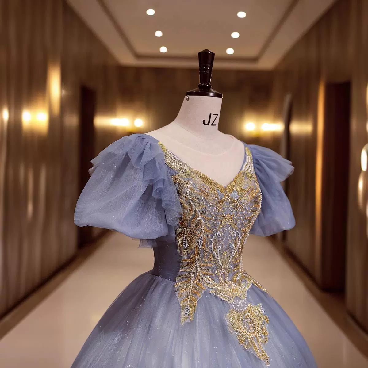 Nuevo azul vestido de noche puff manga estudiante música vocal arte examen rendimiento traje vocal solo pettiskirt Reunión Anual etapa