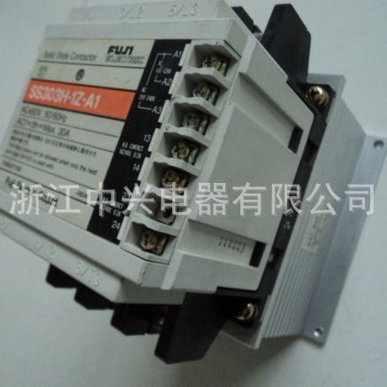 富士固态继电器SS303H-3Z-D3 SS503-4Z-D3 SS503-3Z-D3
