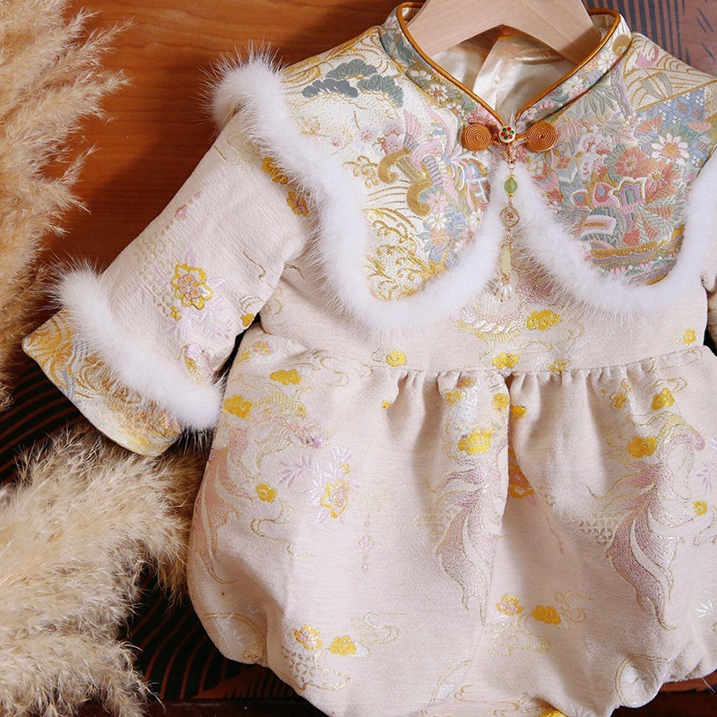 1 년 된 원피스 여성 보물 봄 새로운 중국 스타일 청삼 랩 방귀 옷 보름달 백일 설날을 잡아라 저우탕 세트