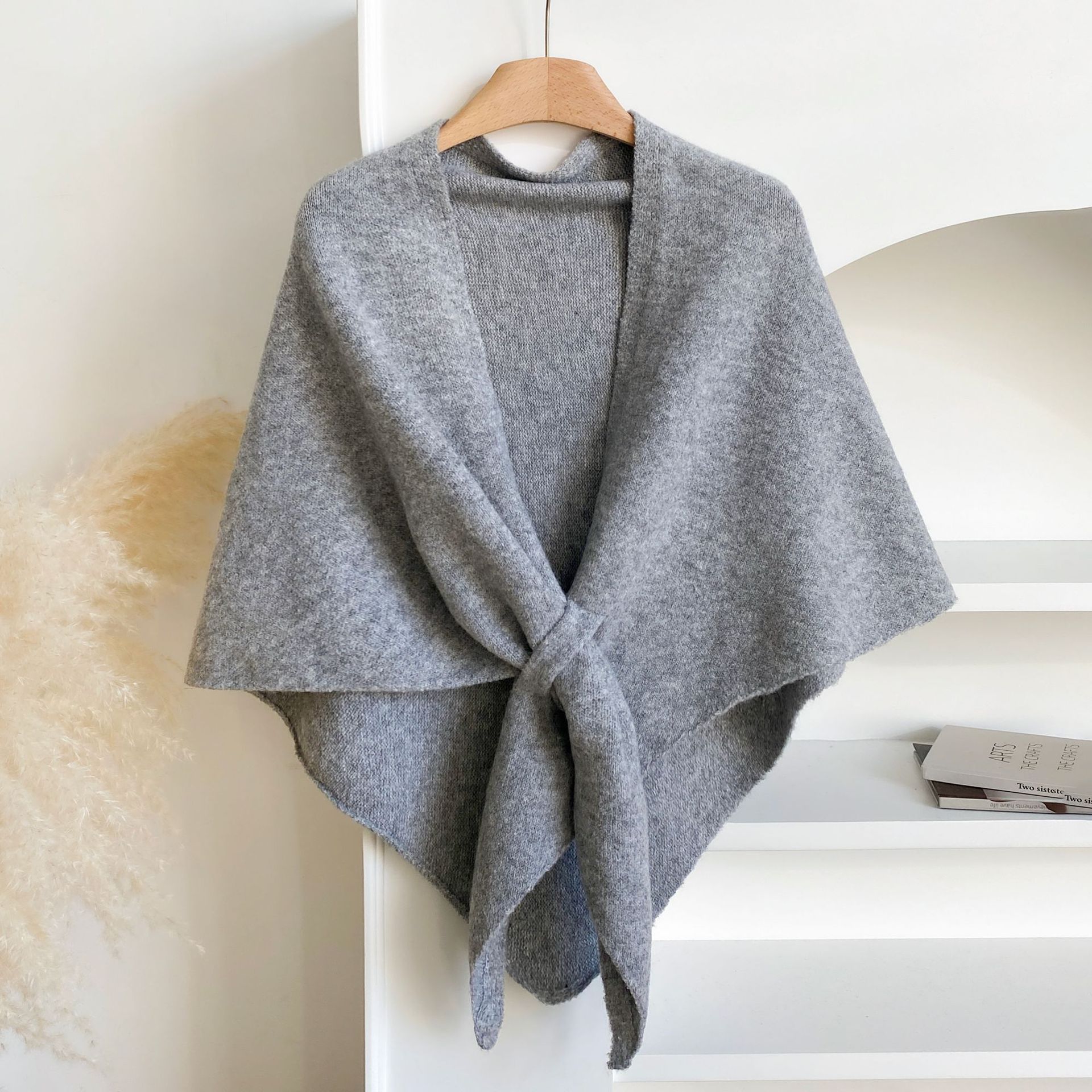 Bufanda Triangular de Lana Estilo Casual 2025 para Mujer, Calentador de Cuello para Otoño e Invierno, Chal Grande de Color Sólido para Habitaciones con Aire Acondicionado.