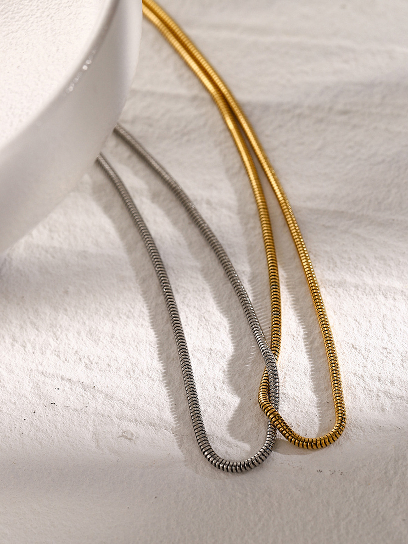 Alloy Material Geometric Pattern IG Style Commute Geometric Alloy Snake Chain Chain Necklaces Wholesale