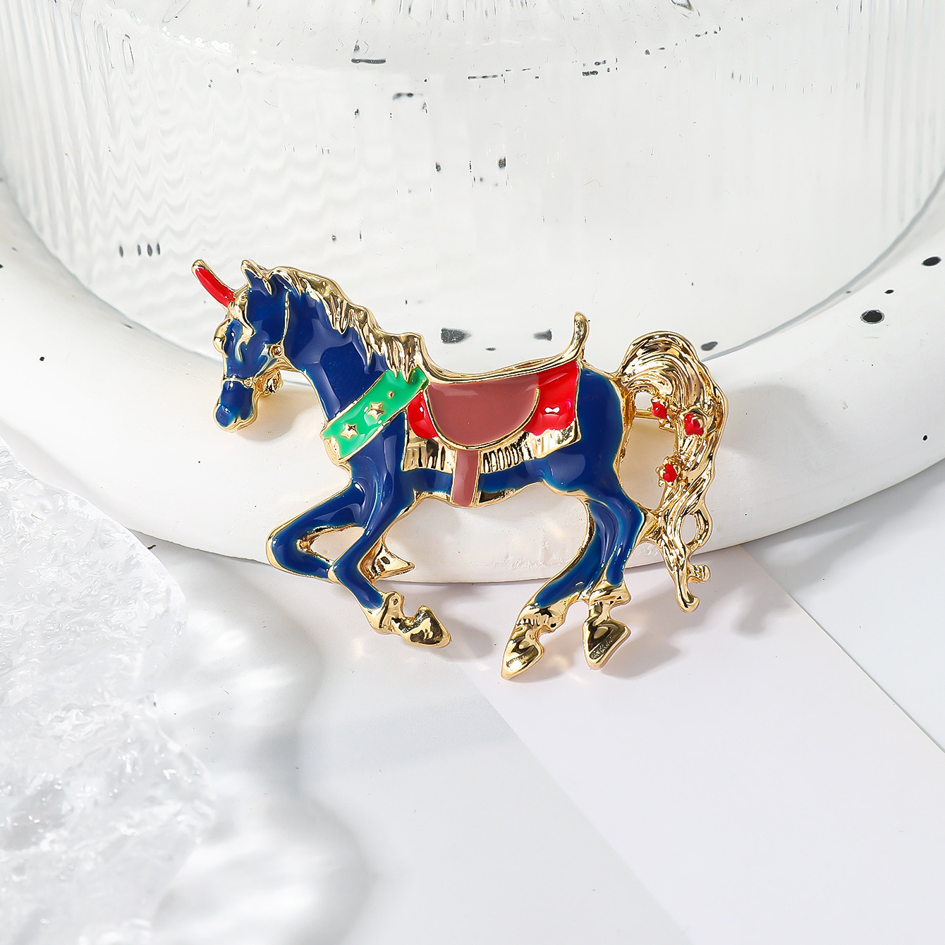 复古创意滴油珐琅风马儿胸针时尚气质动物生肖马别针西服毛衣批发