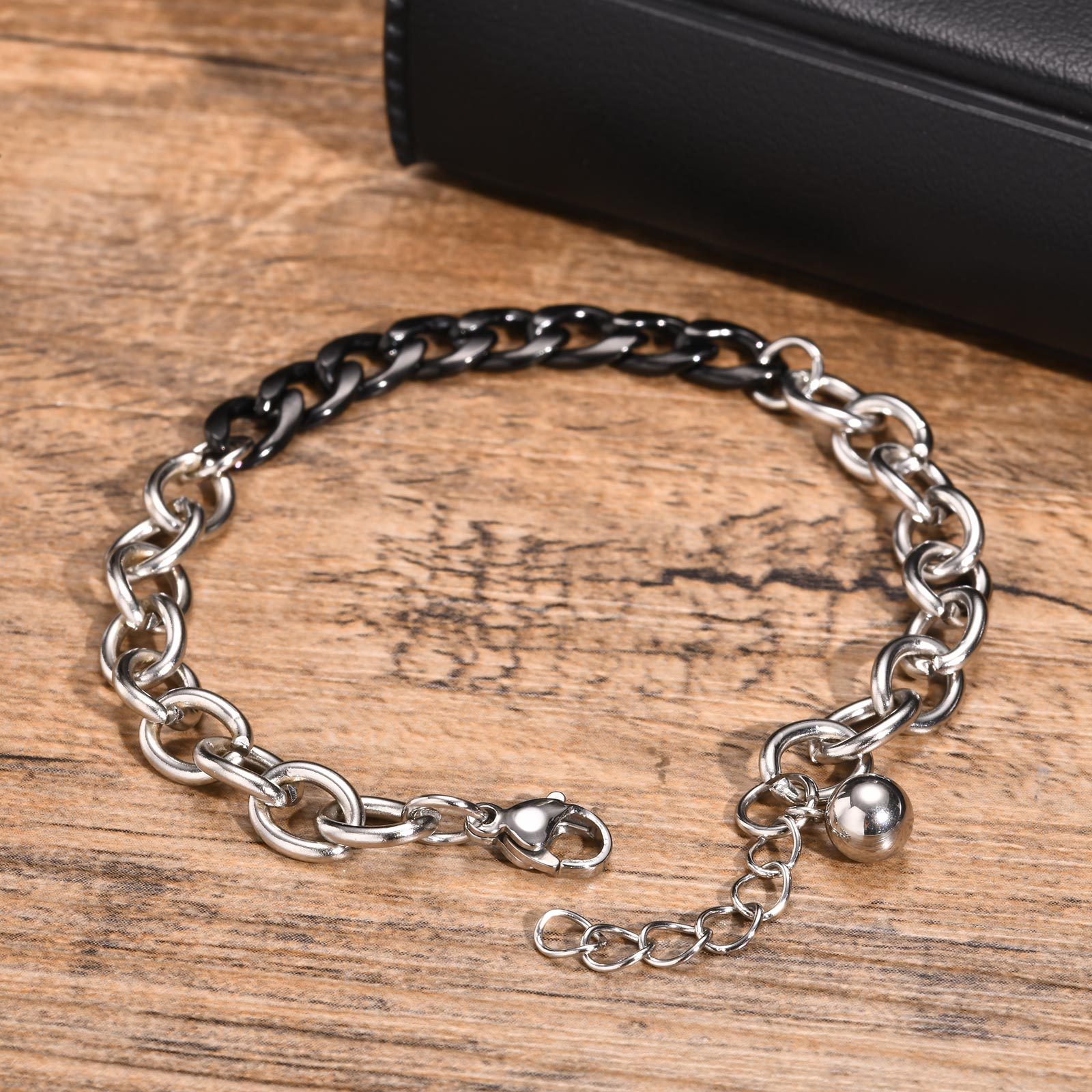 Casual Hip Hop Bola Única Acero Inoxidable Metal Mixto Hombres Pulsera De Cadena Pulseras De Cadena Para Hombre display picture 4