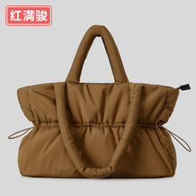 抽绳羽绒托特包大容量褶皱束口手提包填棉单肩腋下包女工厂批发