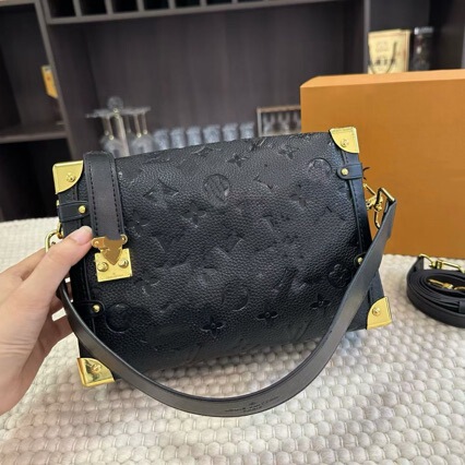 (Guangzhou High-End Original Factory) Lv Bags m Lv Women's Bags with Chip Version, Various Styles, Handbags and Crossbody Bags 9