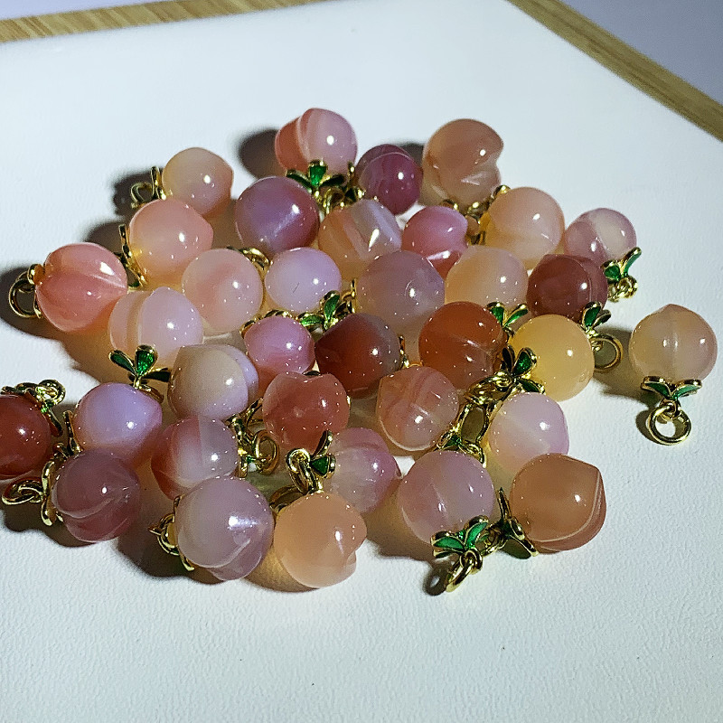 天然绯红盐源玛瑙水蜜桃吊坠小提溜diy饰品项链桃子水晶手链配件