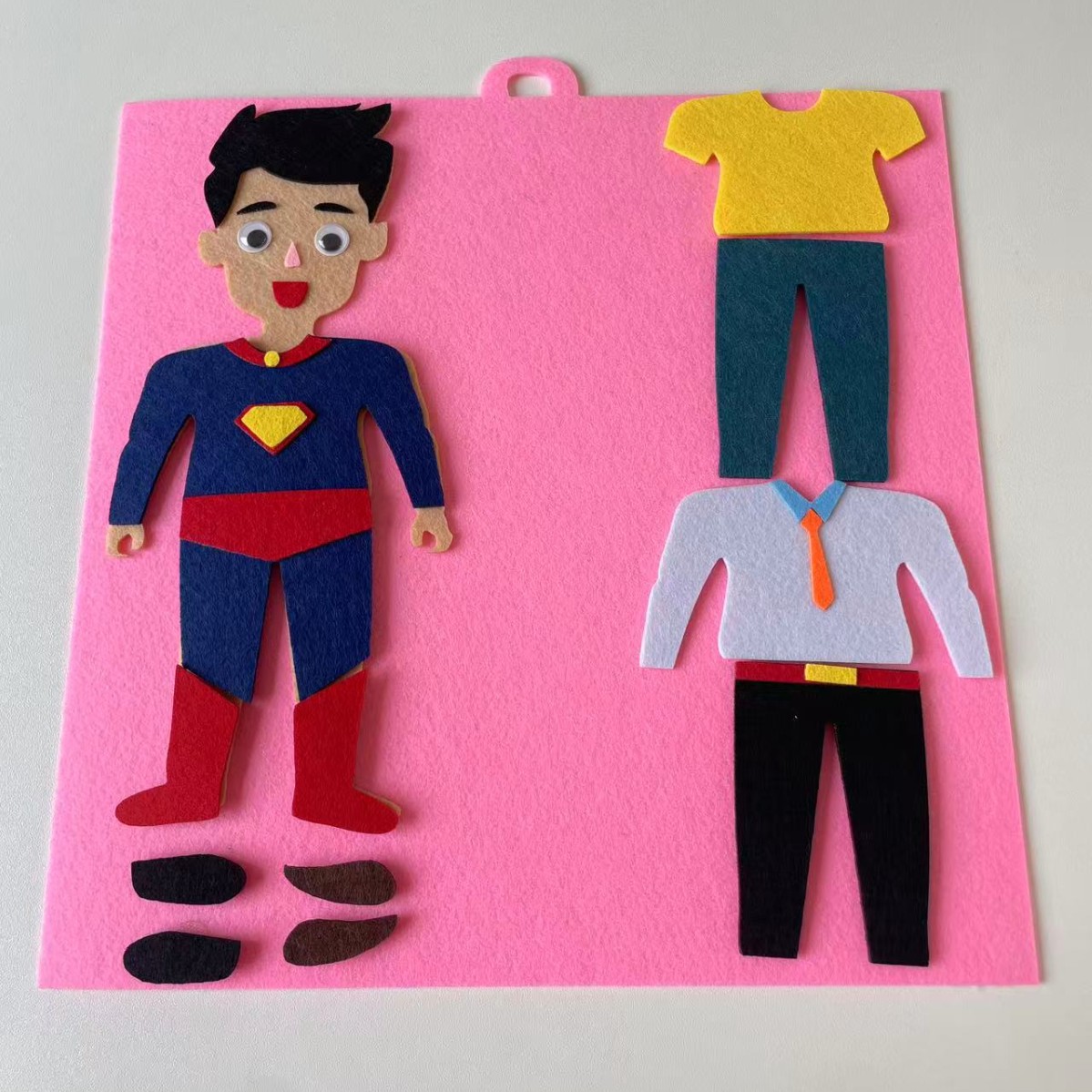 Jardín de infantes personajes de mano juguete área de rompecabezas actividad juguete ayuda didáctica clase pequeña tarjeta de material casero puzzle