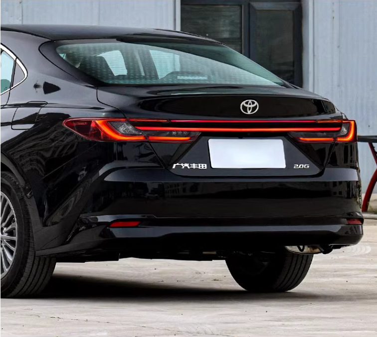 适用于24款九代凯美瑞贯穿尾灯总成改装LED行车灯刹车灯流水转向-阿里巴巴