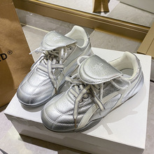 德训鞋女2025春季新款女鞋复古平底阿甘鞋翻盖休闲运动鞋小白鞋子