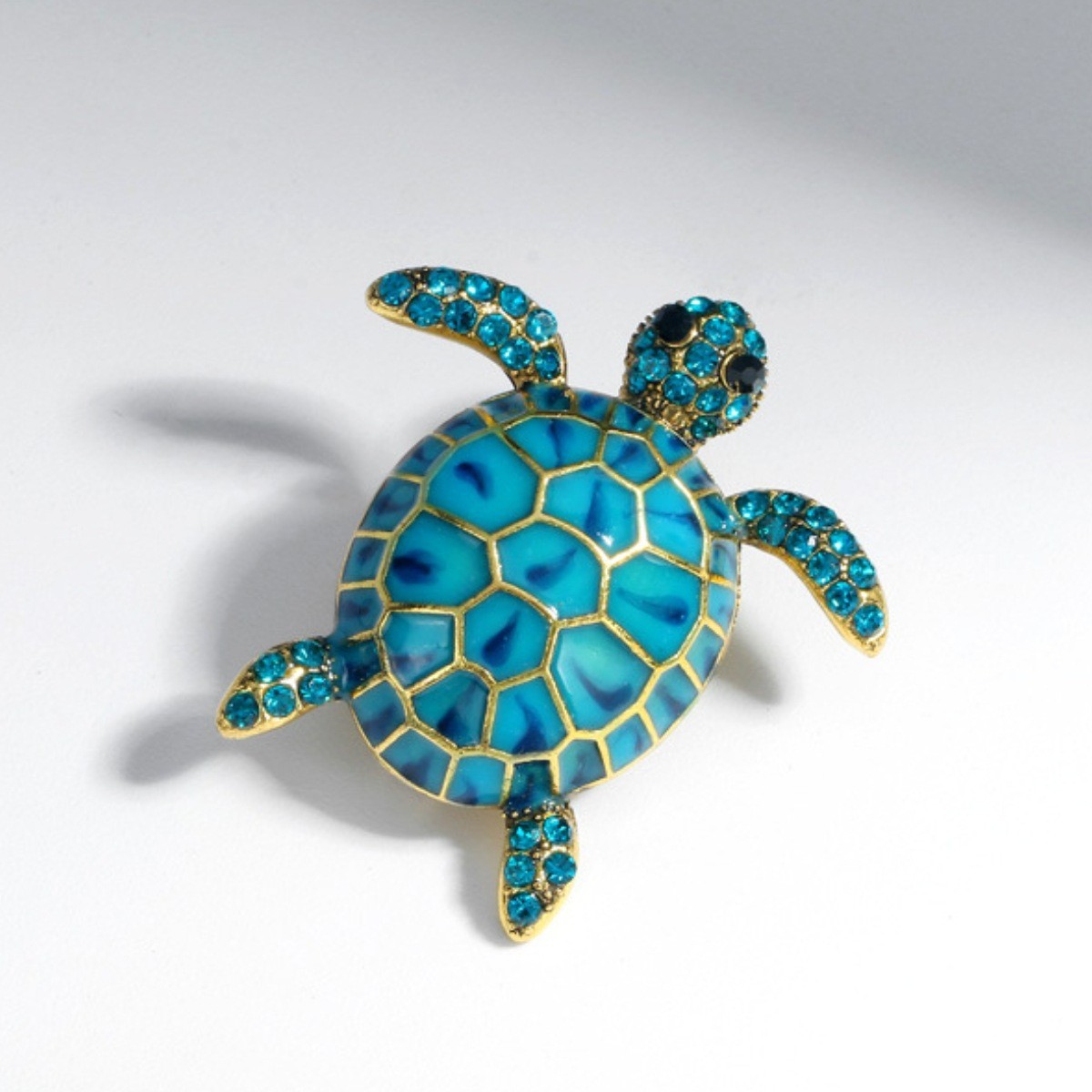 Moda transfronteriza creativa tortuga animal broche personalidad de diamante de goteo de aceite emblema broche accesorios de pin retro