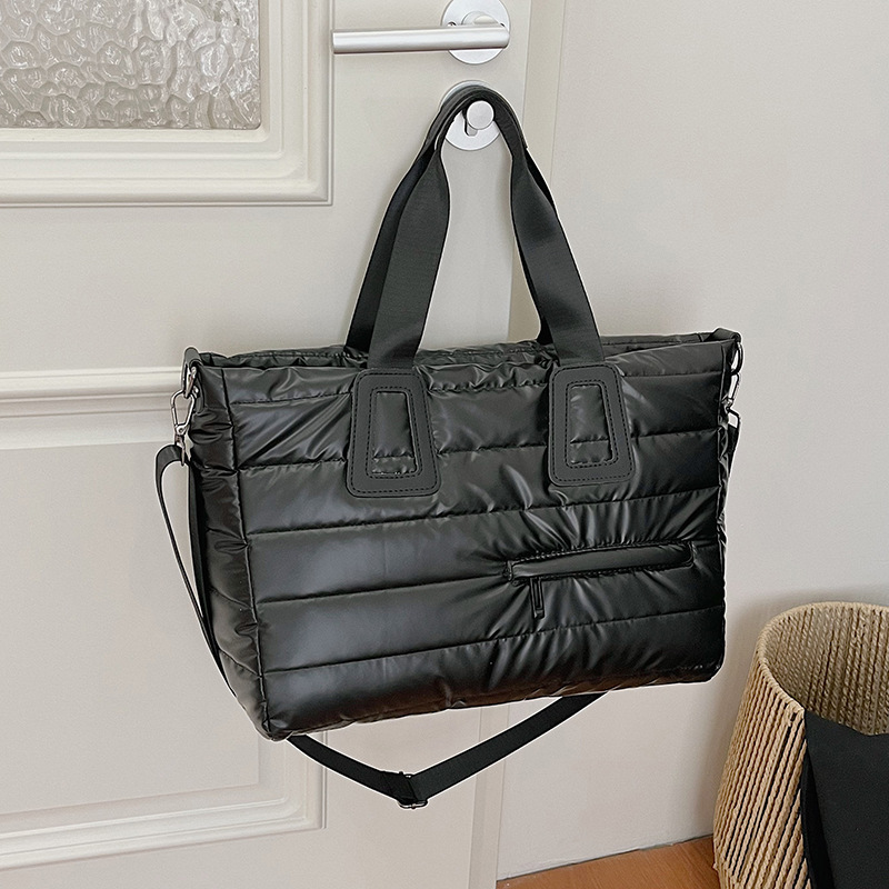 Large Capacity Shoulder Bag