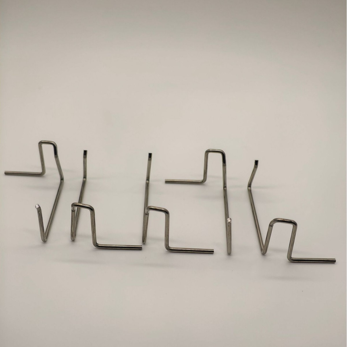 精密异形弹簧不锈钢304钢夹 深圳源头厂家不锈钢304材质2.0线钢夹