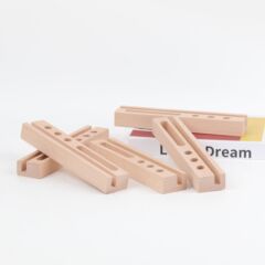 メーカー卸売無垢材卓上カレンダーベースデスクトップペンホルダー木製ベースはがき木製スタンド携帯電話木製ベース