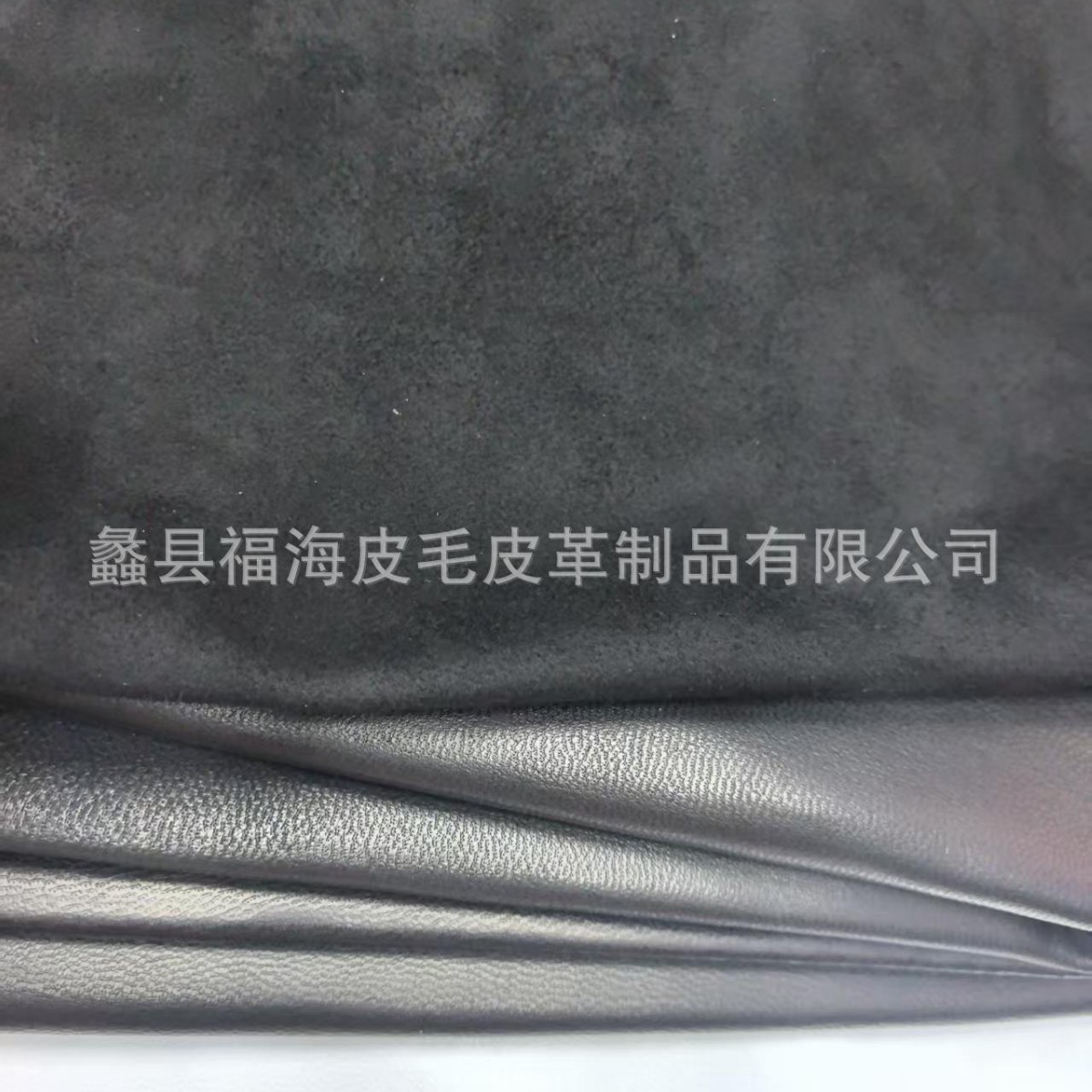 양가죽 제조업체는 유럽과 미국에 염소가죽 장갑 및 가죽 원단을 수출합니다.