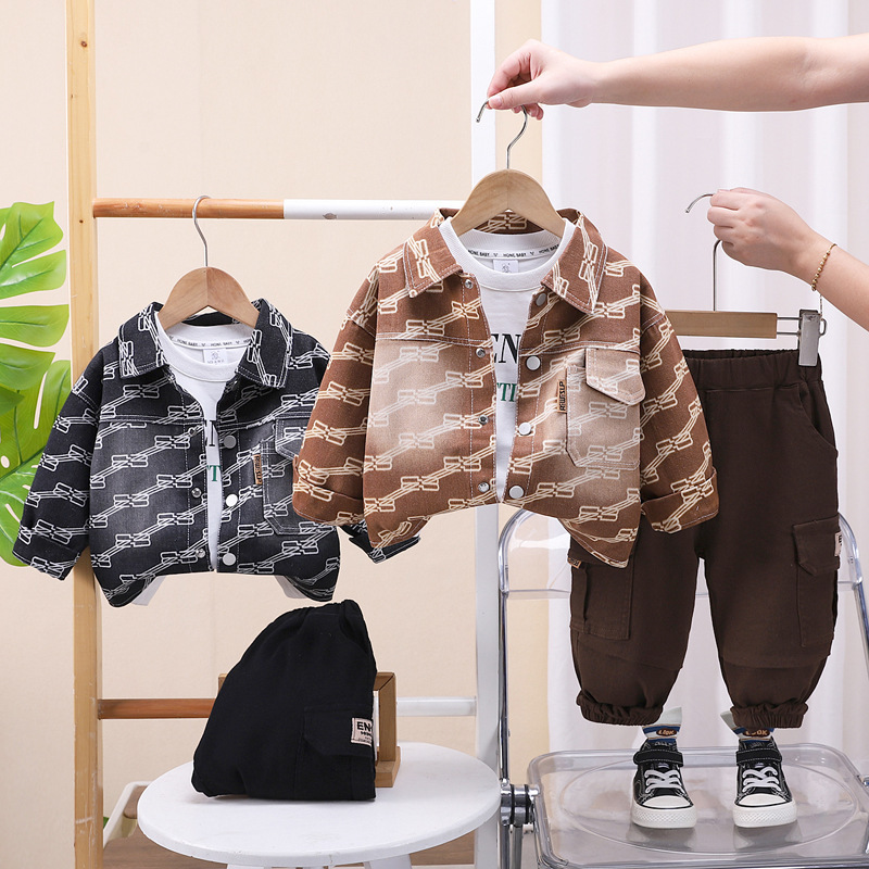 男の子の春と秋のスーツの新型男の子の秋の服の格好いい長袖の3セットの1-3歳の5赤ちゃんの子供の外はファッションを着ます。|undefined