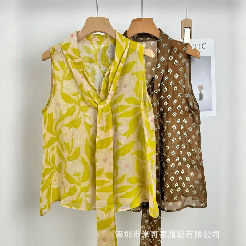 Retro Style Ramie Printed Sleeveless Top for Women 2026 Summer New Style Reversible Tie-Neck Age-Reducing Shirt for Women