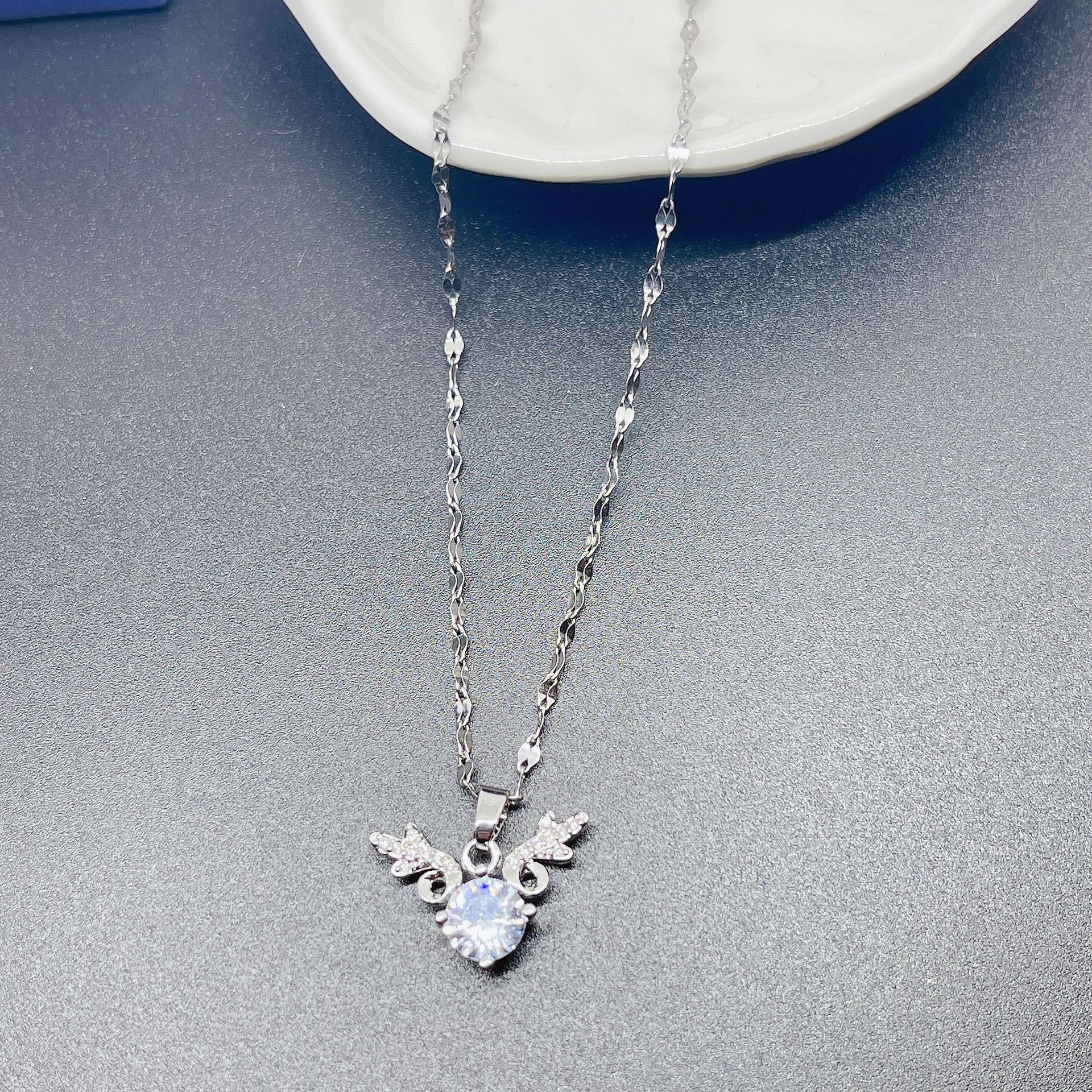 6B24669EAAA4DECFDEE901D756FFBC