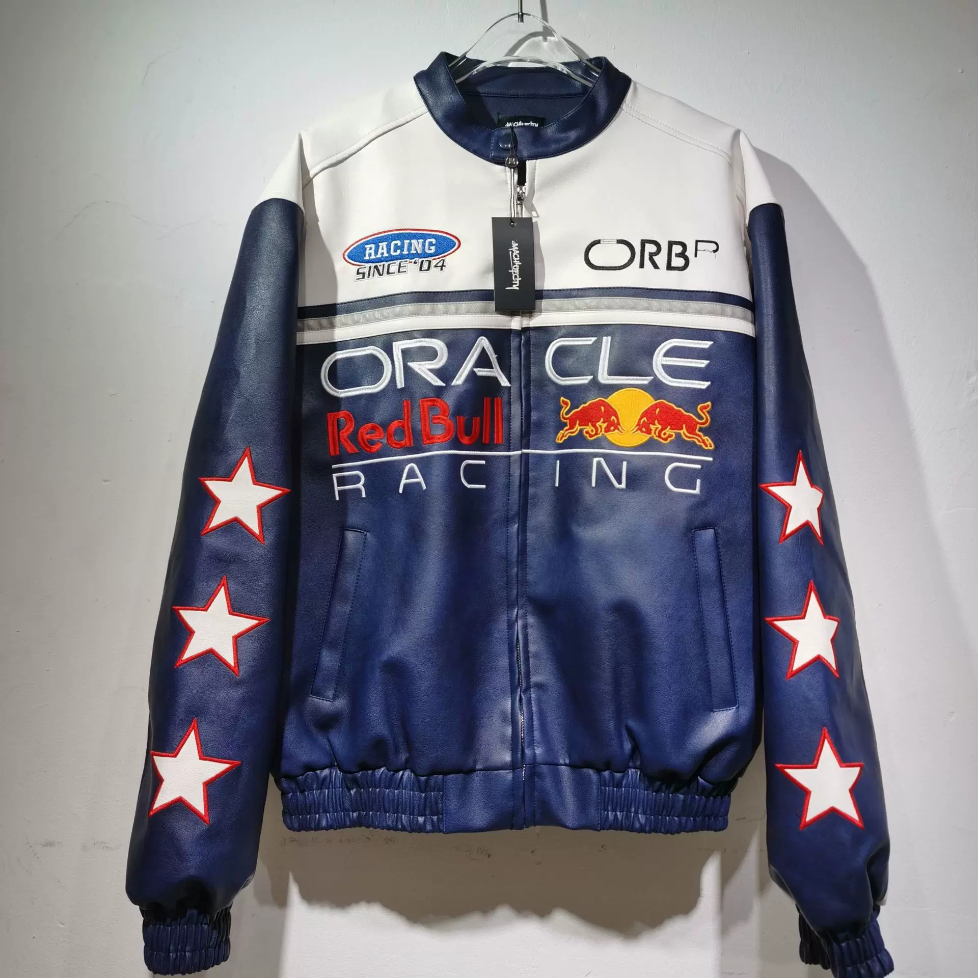 2025新款F1红牛联名同款皮衣重工刺绣赛车服PU皮衣男女机车骑行服