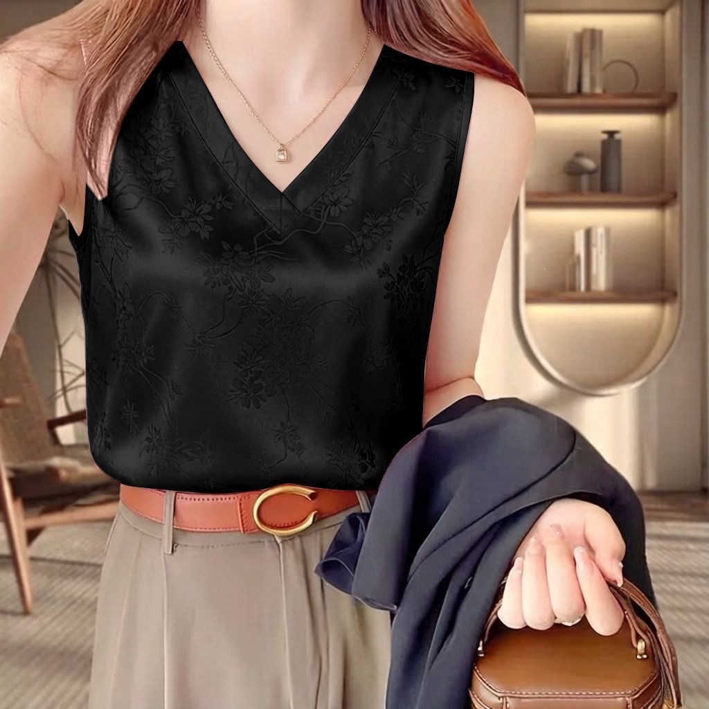 New Chinese-style jacquard camisole, women's summer outerwear, suitable for layering under a small blazer, plus-size, loose fit, sleeveless