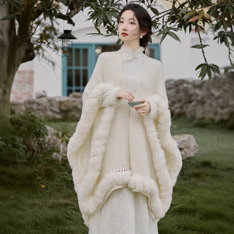 2024 New Winter Beautiful Improved Cheongsam with Cape Coat New Chinese Style National Style Winter Wear dress suit