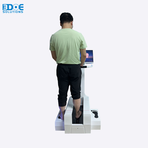 3D foot scanner to measure flat feet and high arches and apply…