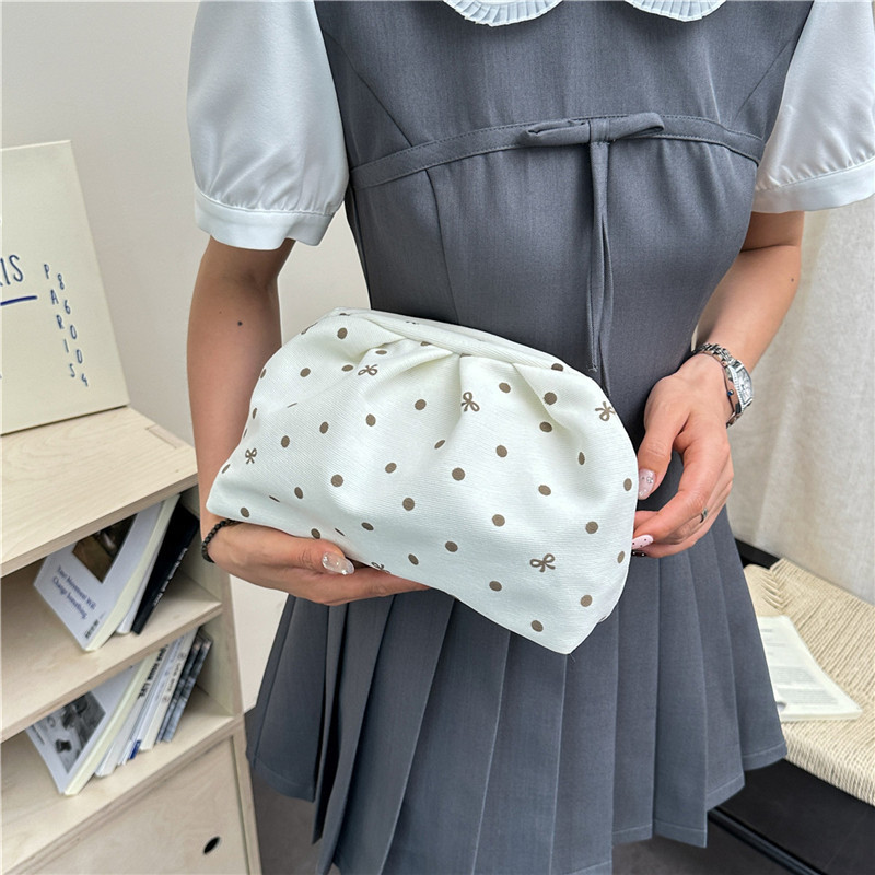 2026 punto de onda literatura y arte versátil estilo coreano de alta calidad estilo de moda de moda de chicas temperamento de compras versátil bolsa de mano
