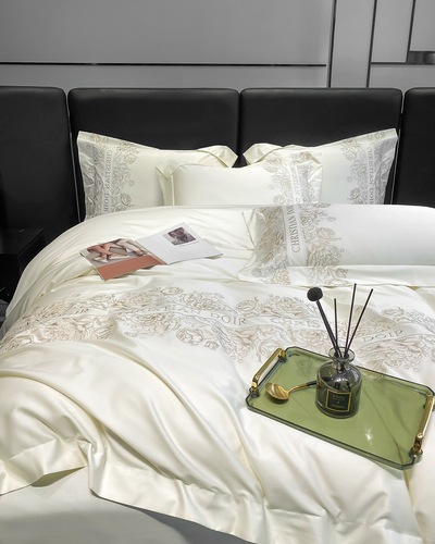 Light Luxury 140-Thread Long Staple Cotton All-Cotton Quilt Set with High-End Floral Embroidery Soft Cotton Bedspread Bedding