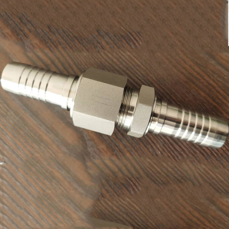 不锈钢外丝接头  304  316L不锈钢接头   胶管不锈钢扣压接头