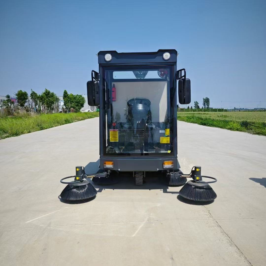 猎鹰2000型电动三轮扫地车厂家工业扫地车物业电动清扫车高效