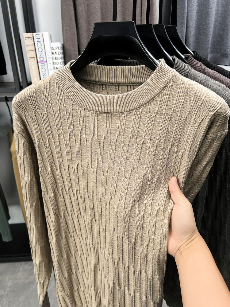 Suéter de alta sensación de moda para hombres Jacquard con camiseta de punto nuevo otoño y invierno casual suéter de ropa de hombre