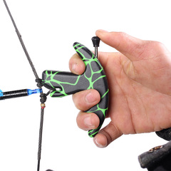 跨境貨源塑料握式撒放器 複合滑輪弓箭握撒多色可選 戶外射箭配件