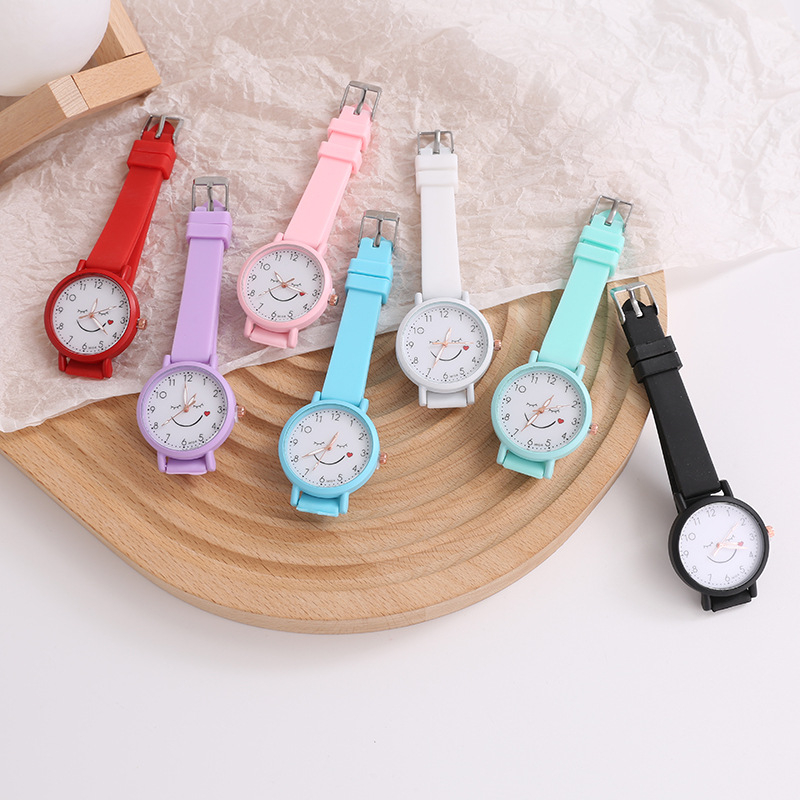 High quality cute fresh children's watch